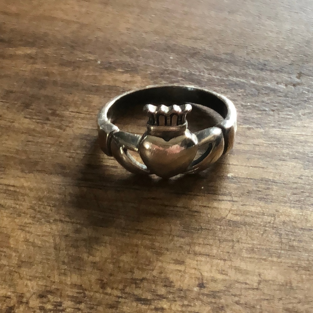 Sterling Silver Claddaugh Ring